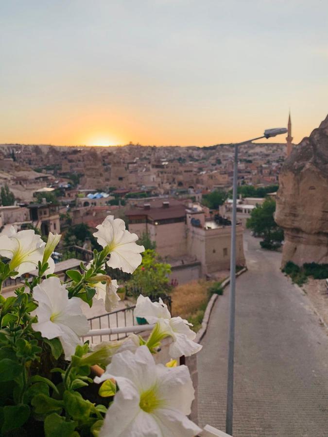 Cappadocia Ozbek Stone House Hotel Goreme Exterior photo