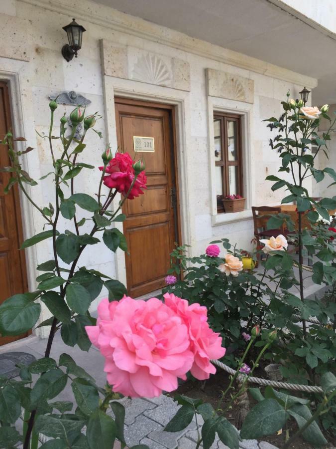 Cappadocia Ozbek Stone House Hotel Goreme Exterior photo