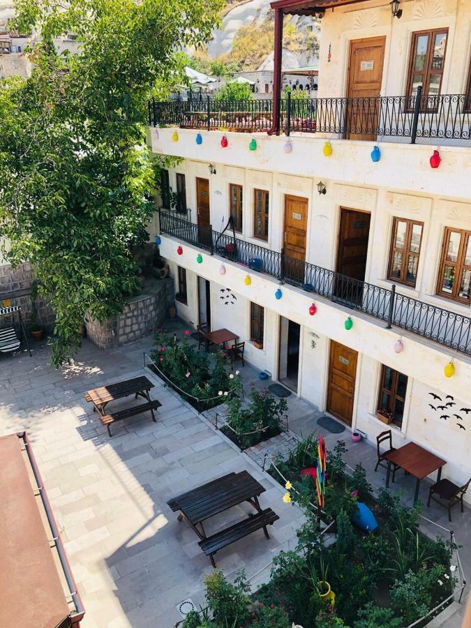 Cappadocia Ozbek Stone House Hotel Goreme Exterior photo